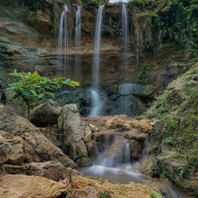 Air Terjun Dong Gong