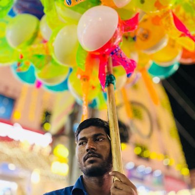 Varanasi street, 2022
