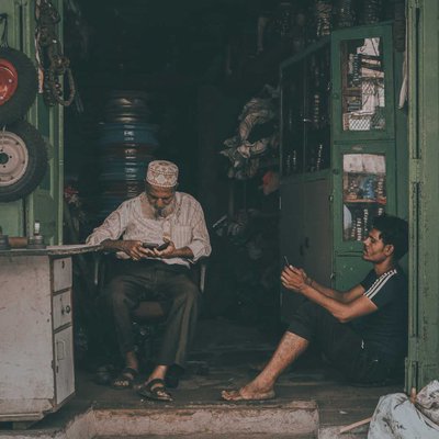 VINTAGE SHOP IN CHOR BAZAR