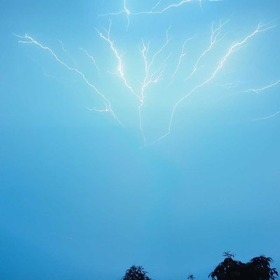THE LIGHTENING 