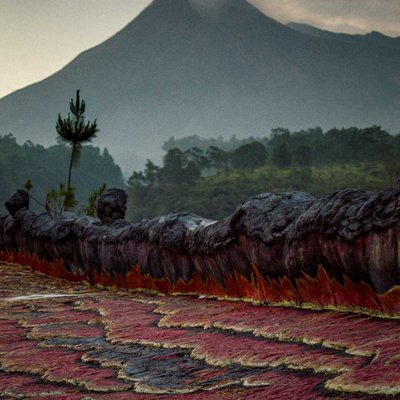 WISATA BATU ALIEN