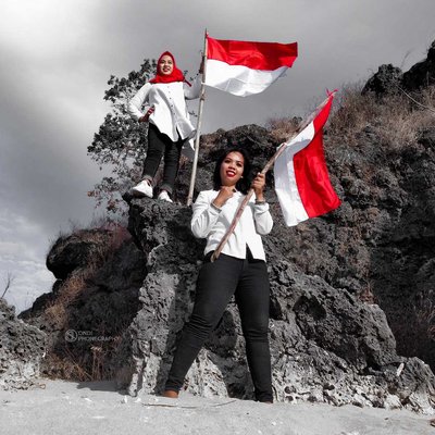 77 INDONESIA BANGKIT