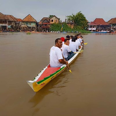 Perahu dayung