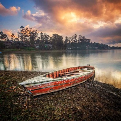 Wisata di Situ Cileunca 