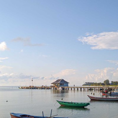 Pantai Piwang 