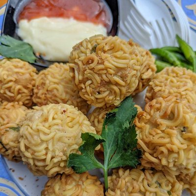 Bola-bola Mie Tahu