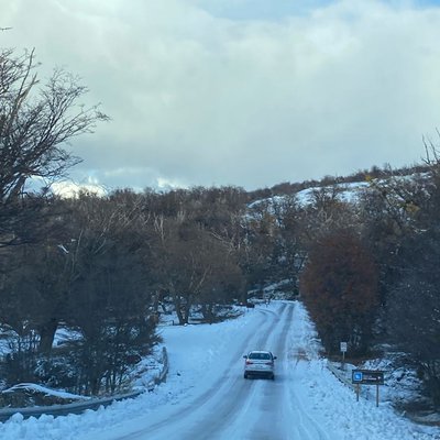 yendo al parque nacional, nos tomamos un vuelo desde Buenos Aires y nos alquilamos un auto para hacer turismo #travel #santacruz #glacialperitomoreno
