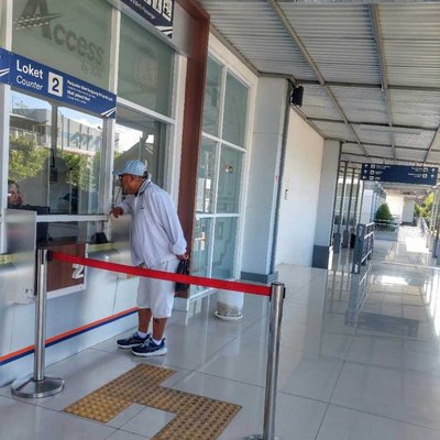 Membeli Tiket Kereta Api