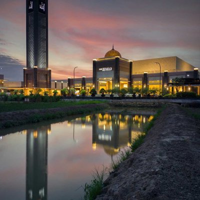 Masjid Namira Lamongan