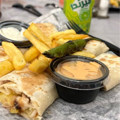 shawarma   sandwich 