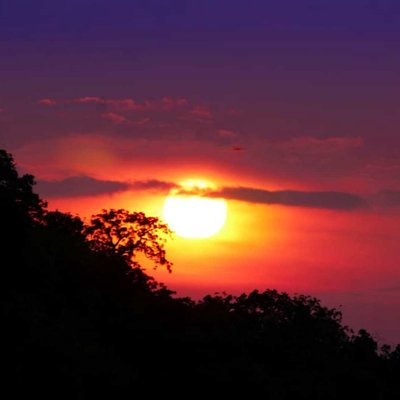 Colourfultrails sunset 