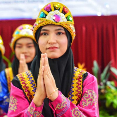 Saman dance 