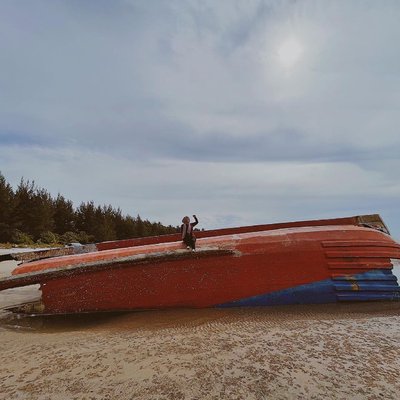 Abandoned ship wreck 