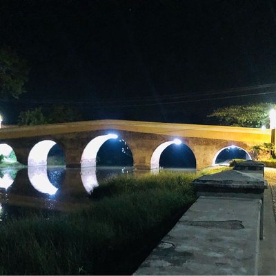 Puente sobre el río Yayabo 