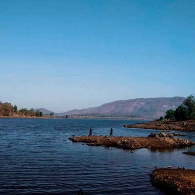 VANDRI LAKE (CAMPING SITE) 