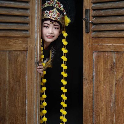 The Cute Mask Dancer