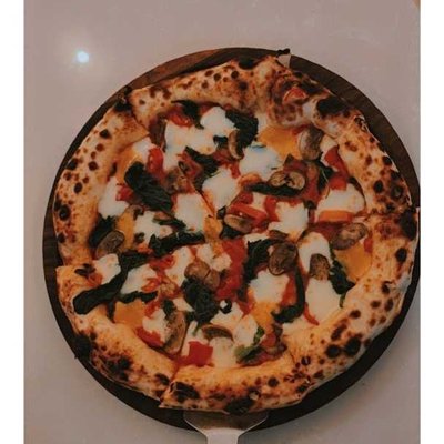 woodfire gourmet pizza 🍕