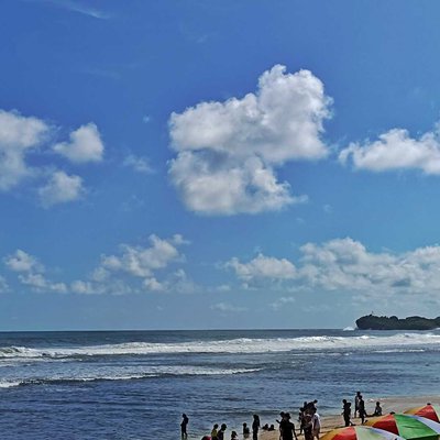 LANGIT BERAWAN