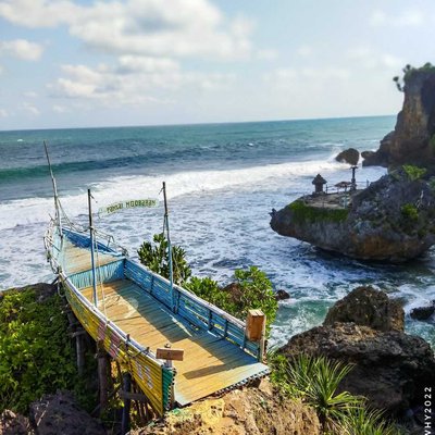 pantai Ngobaran