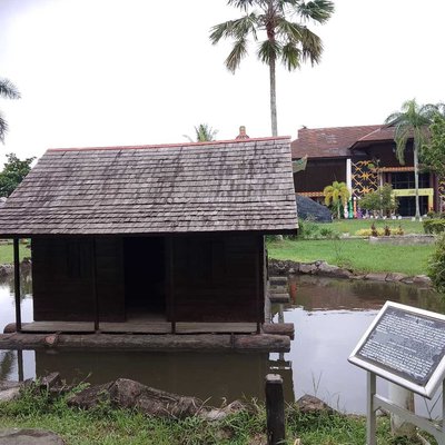 Rumah Lanting Suku Melayu