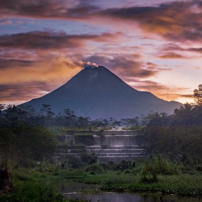 Watu Purbo Waterfall