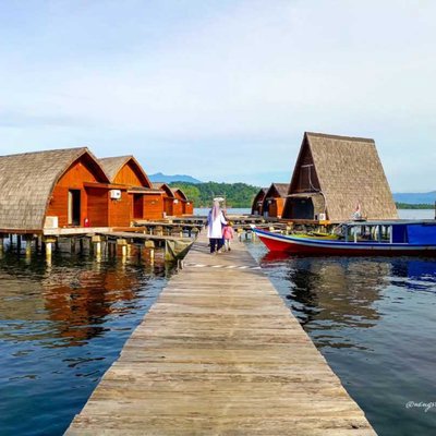 Andreas Resost Pahawang Island