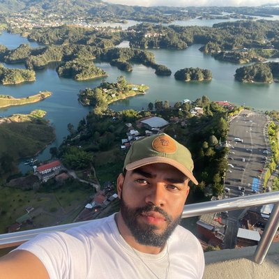 El Peñón de Guatapé, Antioquia, Colombia. 