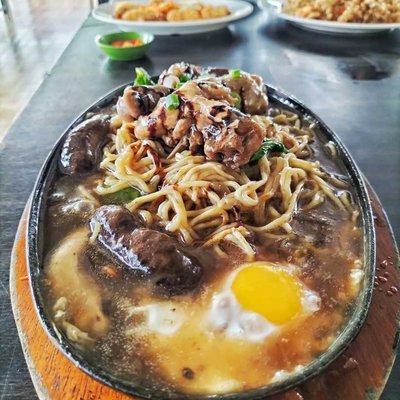 Mie Hotplate Ayam Jamur