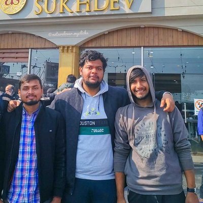 Shopping & Traveling with Local friends