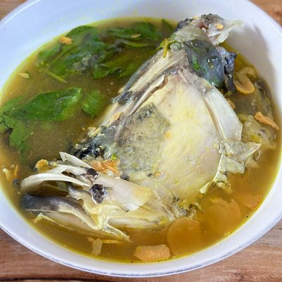 Sop Kepala Ikan