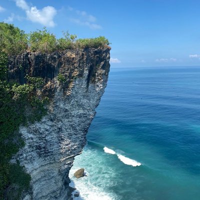karangboma cliff
