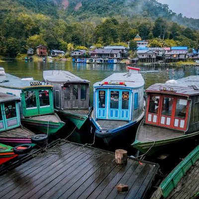 Kapal ( transportasi air )