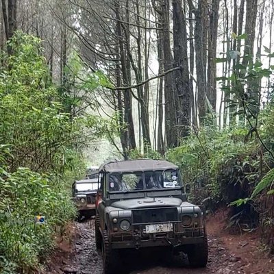 Pusat Wisata offroad Cikole Lembang, Bandung