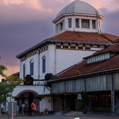 Stasiun Semarang Tawang