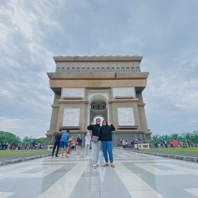 Exploring Simpang Lima Gumul