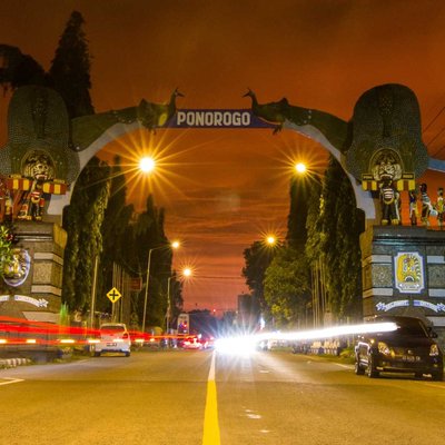Tugu Reyog Ponorogo