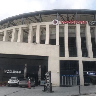 BEŞİKTAŞ FUTBOL KLÜBÜ STADI