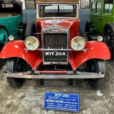 Morris oxford