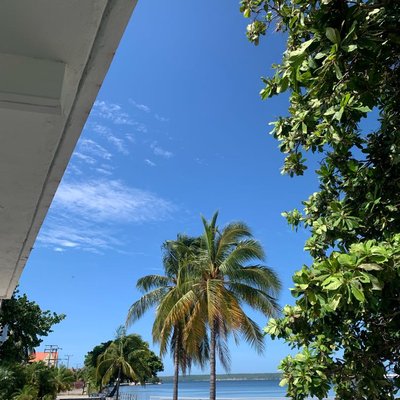 Hoy se siente como cualquier día de julio 🌞 #pindlecienfuegos #pindlecuba #pindlelatam #pindle #cienfuegos #cuba #city 