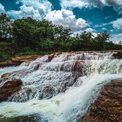 FALLS