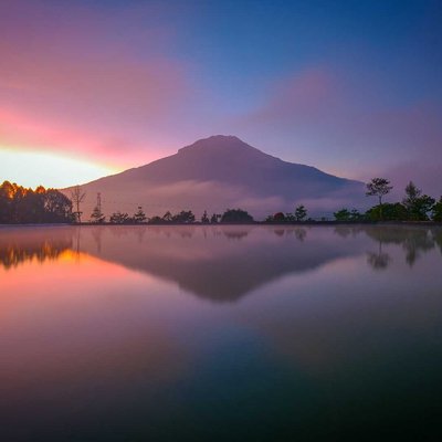 Sunrise di embung Kledung 