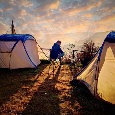 To Travel is to Live.