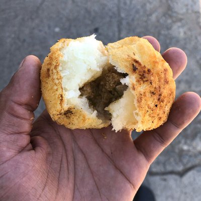 Bolas de yuca rellenas