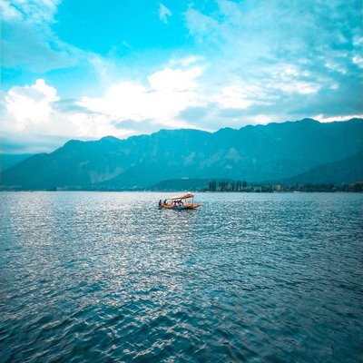 Dal lake, Srinagar 