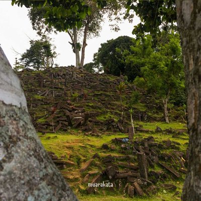 Gunung Padang
