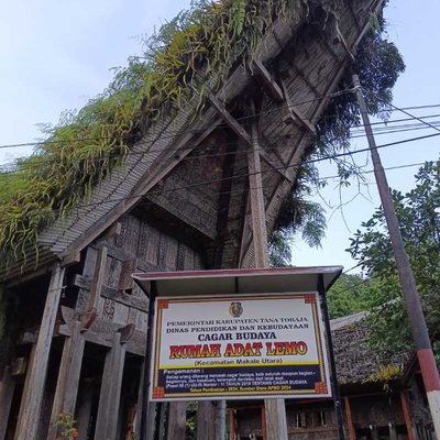 Rumah Adat Toraja