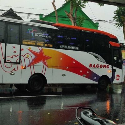 Bus