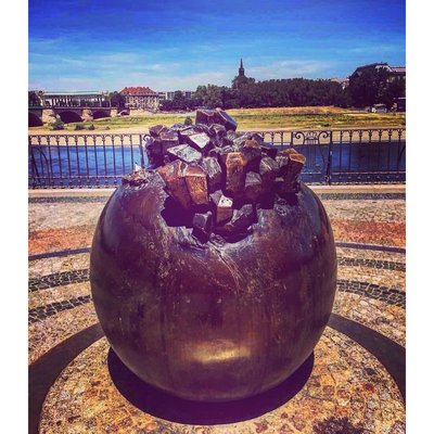 🌐Art in unusual places. Dresden, Germany