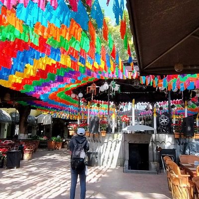 La decoración colorida del Parián