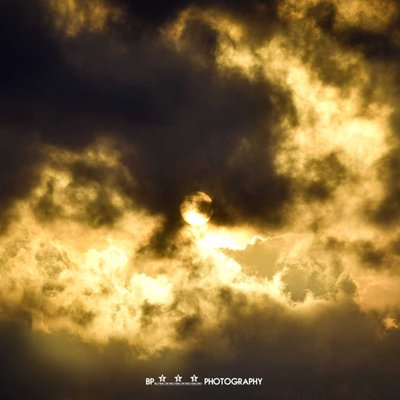 SUNSET KALA ITU